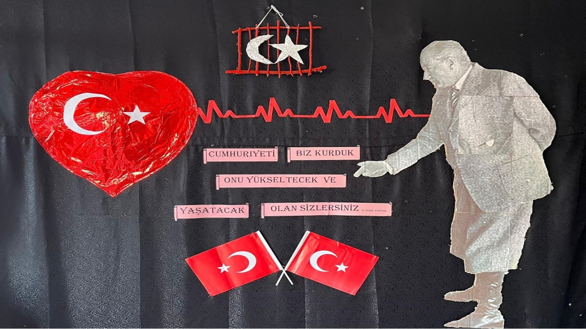 CUMHURİYET COŞKUSU... 